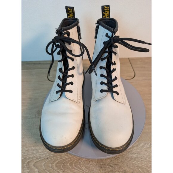 Dr Doc Martens Combat Boots Men’s 6 White Leather Lace Up Festival Classic AW004 main image 5